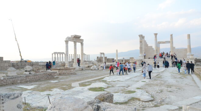 DENİZLİ’DE LAODİKEİA ATİK KENT AÇILIŞI