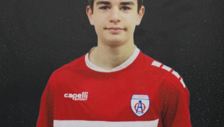 14 YAŞINDAKİ MUSTAFA, HOLLANDA MAÇI İÇİN MİLLİ TAKIMA DAVET EDİLDİ