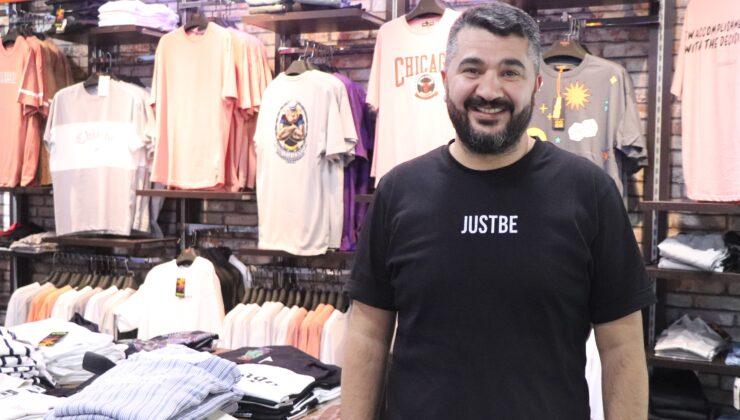 DENIZLI’DE BAYRAM ALIŞVERIŞINI SON GÜNE BIRAKANLAR YOĞUNLUK OLUŞTURDU