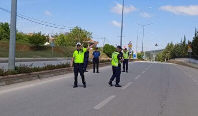 TRAFİK EKİPLERİNDEN ‘YAYA ÖNCELİĞİ’ DENETİMİ