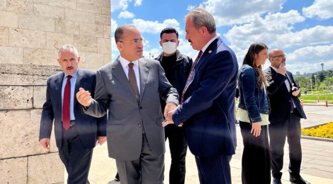 BAKAN BOZDAĞ’DAN DENİZLİ’YE BÖLGE ADLİYE MAHKEMESİ MÜJDESİ