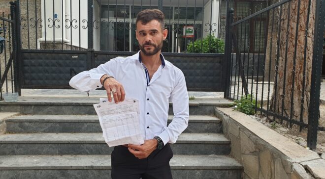 OKUL MÜDÜRÜNDEN ENGELLİ MEMURA TOKAT İDDİASI