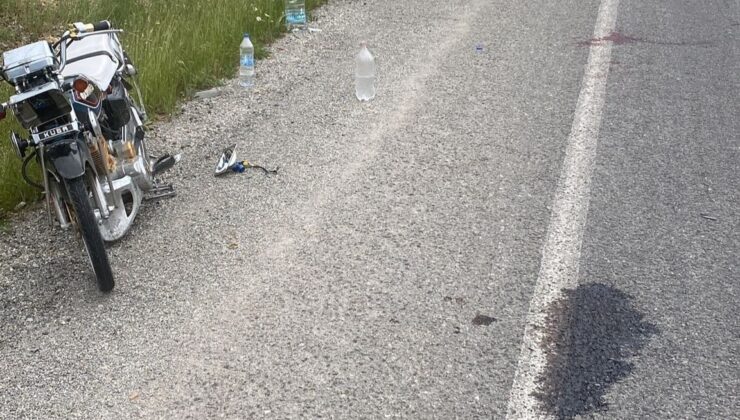 KASKSIZ SÜRÜCÜ KAZADA AĞIR YARALANDI