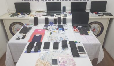 DENİZLİ’DE ARTAN HIRSIZLIK VE DOLANDIRICILIK OLAYLARINDA ELE GEÇİRİLENLER ŞOK ETTİ