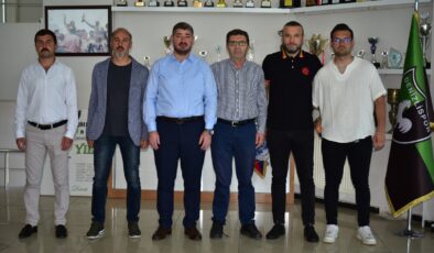 U17 TAKIMINDAN BAŞKAN UZ’A ZİYARET