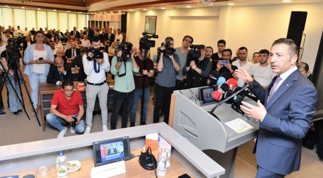 TOBB BAŞKANI HİSARCIKLIOĞLU, DENİZLİ İŞ DÜNYASI İLE BULUŞTU