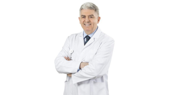 ‘TAM TIKALI KALP DAMARLARINA AMELİYATSIZ MÜDAHALE MÜMKÜN’