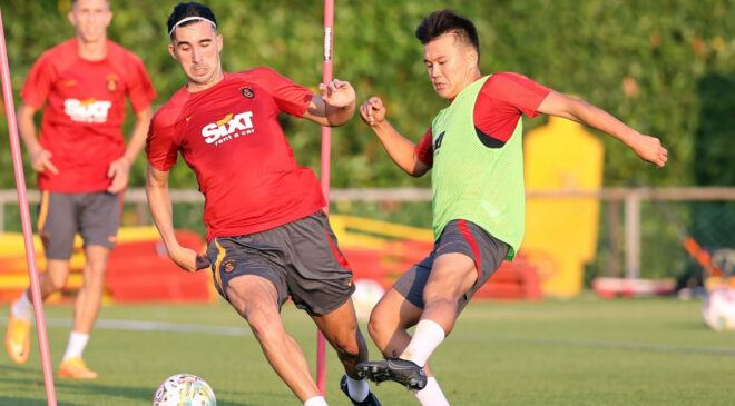 GALATASARAY GÜNÜ ÇİFT ANTRENMANLA TAMAMLADI