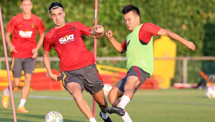 GALATASARAY GÜNÜ ÇİFT ANTRENMANLA TAMAMLADI