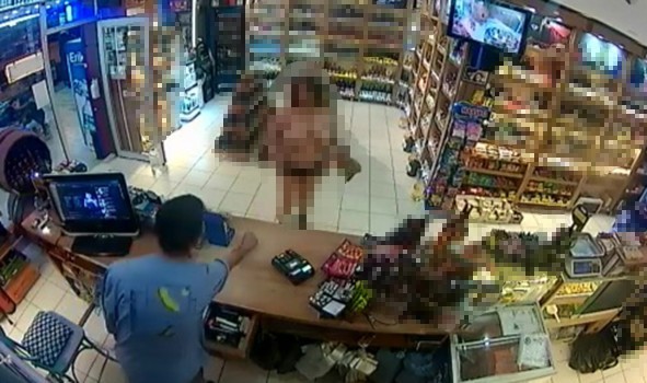 ÜSTSÜZ ALIŞVERİŞ YAPAN KADIN SERBEST BIRAKILDI