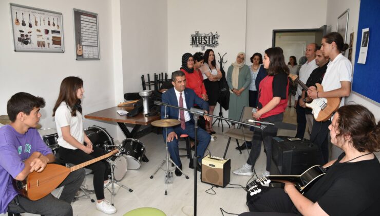 ATIK MALZEMELER İKİNCİ BİR HAYATA KAVUŞTU