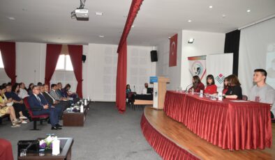 ANADOLU MEKTEBİ YAZAR OKUMALARI GERÇEKLEŞTİ