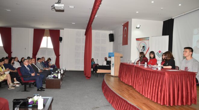 ANADOLU MEKTEBİ YAZAR OKUMALARI GERÇEKLEŞTİ