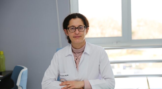 PROF. DR. SAÇAR, MAYMUN ÇİÇEĞİ VİRÜSÜNDEN KORUNMA YÖNTEMLERİNİ ANLATTI