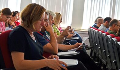 ANLAYARAK HIZLI OKUMA SEMİNERİ VERİLDİ