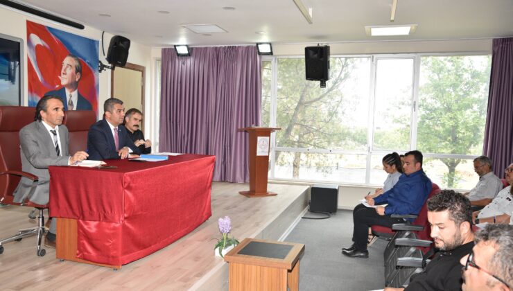 REHBERLİK VE PSİKOLOJİK DANIŞMA HİZMETLERİ MASAYA YATIRILDI