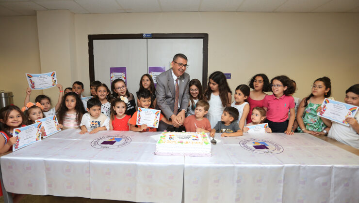 MİNİKLER İLK YABANCI DİL SERTİFİKALARINI ALDI