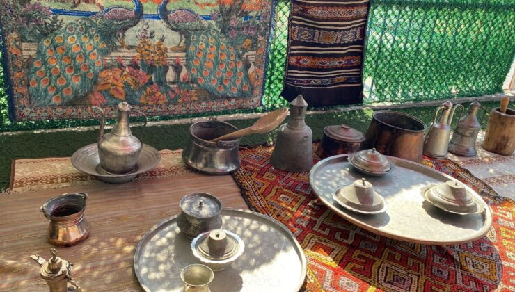 YAZ OKULUNDA GEÇMİŞİ YAD ETTİLER