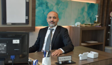 ‘MODERN RİNOPLASTİDE YÜZ İFADESİ KORUNMALI’