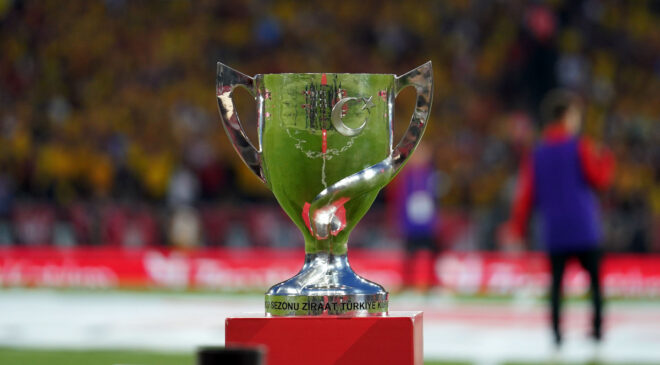 TÜRKİYE KUPASI VE SÜPER KUPA MAÇLARININ YAYIN HAKLARI 1 YIL DAHA UZATILDI