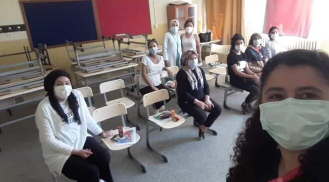 ÇİVRİL’DE ANNE ADAYLARI BİLGİLENDİRİLDİ