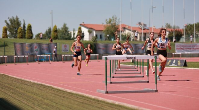 DENİZLİ’DE 560 SPORCU BİRİNCİLİK İÇİN YARIŞTI