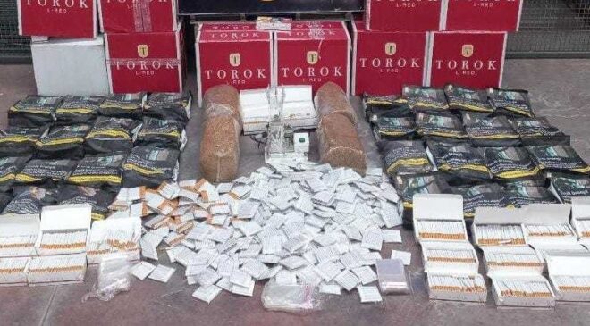 İŞ YERLERİNDE KAÇAK TÜTÜN SATAN 3 KİŞİ YAKALANDI