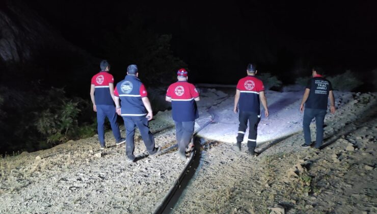 Heyecan olsun diye arama kurtarma ekiplerini 5 saat boyunca dağ taş dolaştırdılar