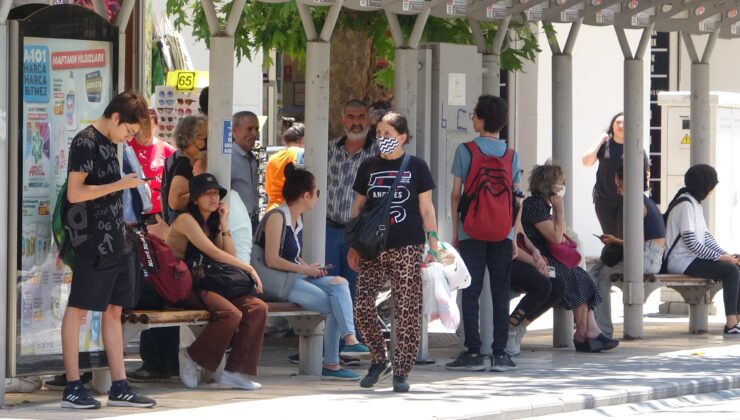 UZUN BİR ARADAN SONRA YÜKSELİŞE GEÇEN SALGIN DENİZLİLERİ TEDİRGİN ETTİ