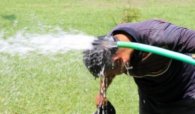AŞIRI SICAKLARA KARŞI SAĞLIK KURULUŞLARINDA ÖNLEMLER ARTIRILDI