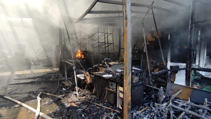 Denizli Valiliğinden lojistik deposu yangınıyla ilgili açıklama