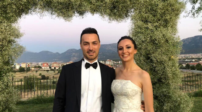 ÖZ VE UĞURSAL AİLELERİ MUTLU GÜNÜ