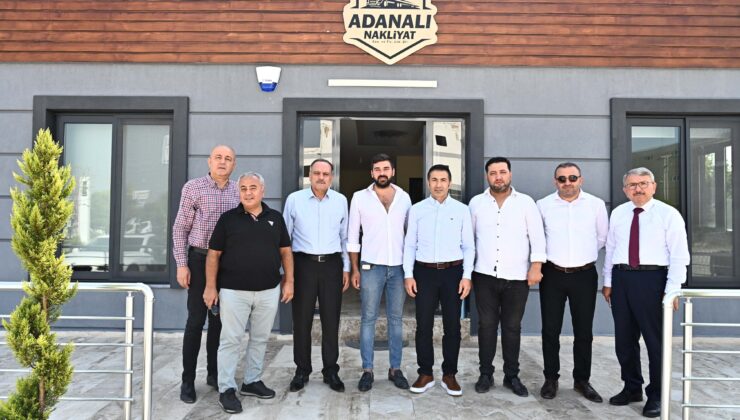 BAŞKAN ERDOĞAN, ÜYELERİNE GİDİYOR VE DİNLİYOR