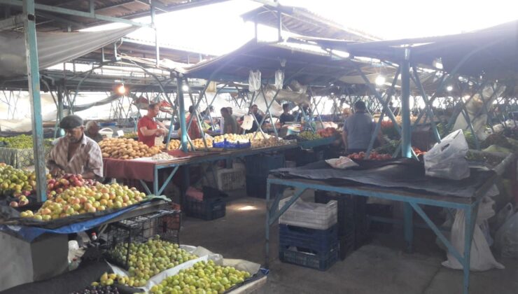 PAZAR FİYATLARI DÜŞMÜYOR!