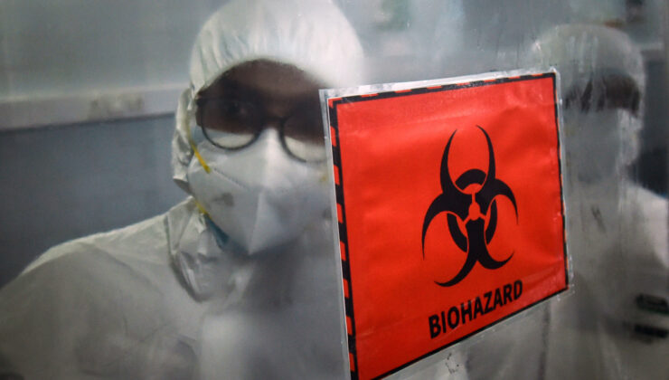 AFRİKA DIŞINDA MAYMUN ÇİÇEĞİNDEN İLK ÖLÜM