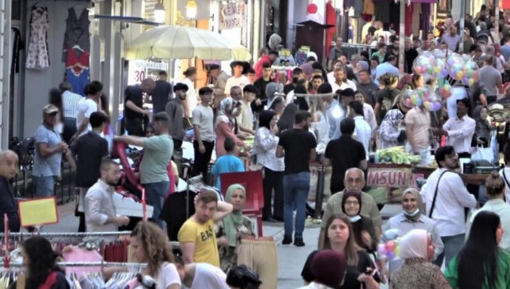 ‘VİRÜSÜN BULAŞTIRICILIK KATSAYISI 20 KAT ARTTI