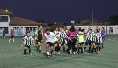 Denizli ekibi Kadınlar U15’te şampiyon oldu