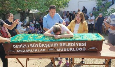 5 METRELİK TAHTA KÖPRÜDEN DÜŞEREK ÖLEN ESKİ BAŞKANI TOPRAĞA VERİLDİ