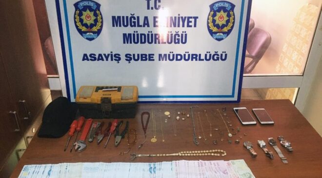 3 İLDE KAPI KİLİTLERİNİ PATLATAN SABIKALI HIRSIZ DENİZLİ’DE YAKALANDI