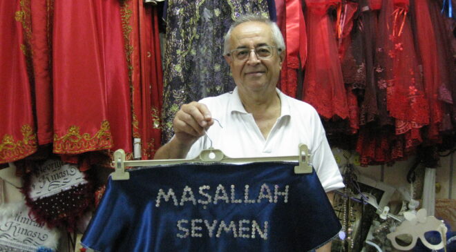 DÜĞÜNLER EL EMEKLERİYLE SÜSLENİYOR