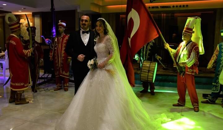 ŞEVİK AİLESİNDEN MUHTEŞEM DÜĞÜN