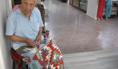 DOKUMA ÜRÜNLER USTA ELLERDE HAYAT BULUYOR