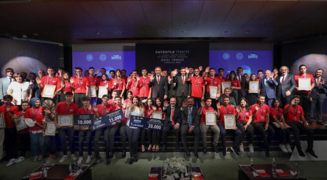 LİSELİ ÖĞRENCİLER DERECE ALDI