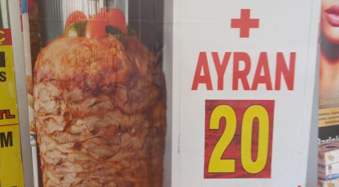 TAVUK DÖNERCİLER EFLASYONA DİRENMEYE ÇALIŞIYOR