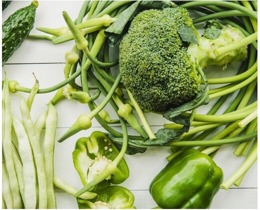 YAZIN SAĞLIK DEPOSU 5 SÜPER YEŞİL BESİN !