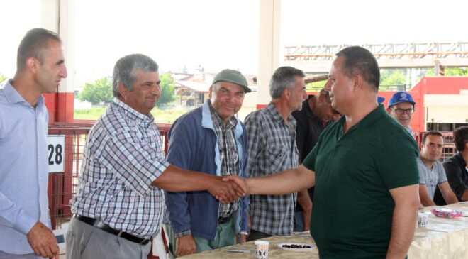 ÇAL BELEDİYESİ, ÇALIŞANLARINI ENFLASYONA EZDİRMEYECEK