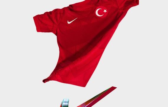 BİZİM ÇOCUKLARLA HEP YAN YANA