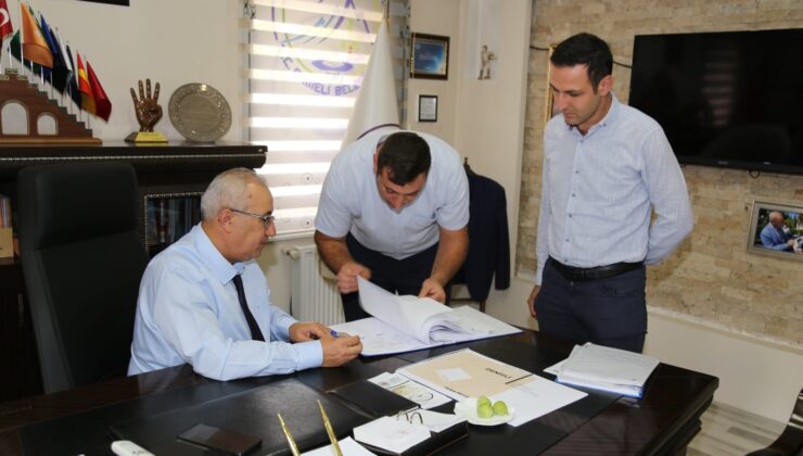 ÇAMELİ’DE 30 YILLIK TAPU PROBLEMİ ÇÖZÜLDÜ