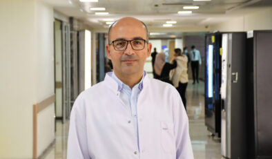 Kolunuzu kaldırdığınızda omuza vuran ağrıya dikkat