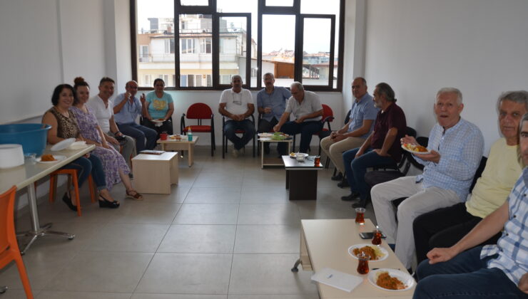 EGE ÇARŞISI SAKİNLERİ HOROZ MEDYADA